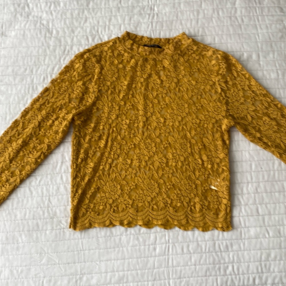 Beatiful lace top!!